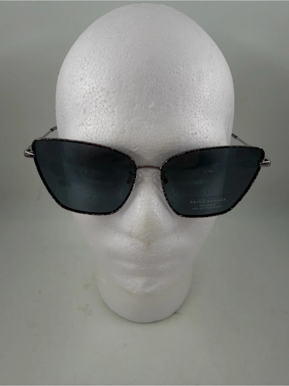 NEW! Prive Reveaux Women’s Purr/S Polarized Black Silver Sunglasses 840219235097